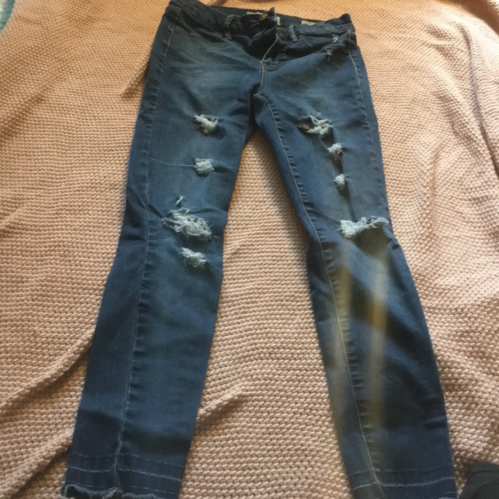 Bullhead Distressed Jeggings